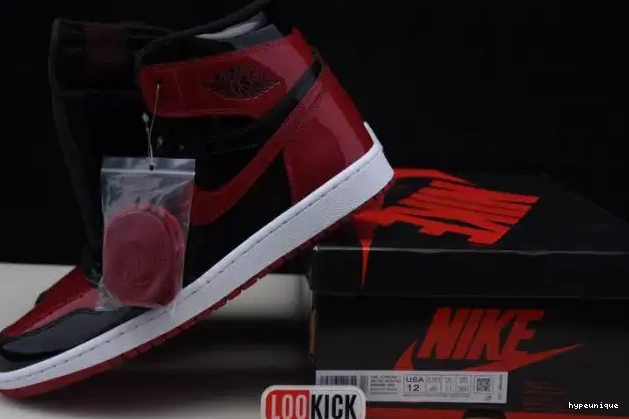 HYPE High 1 Bred Patent Jordan 555088-063 Air OG 0607
